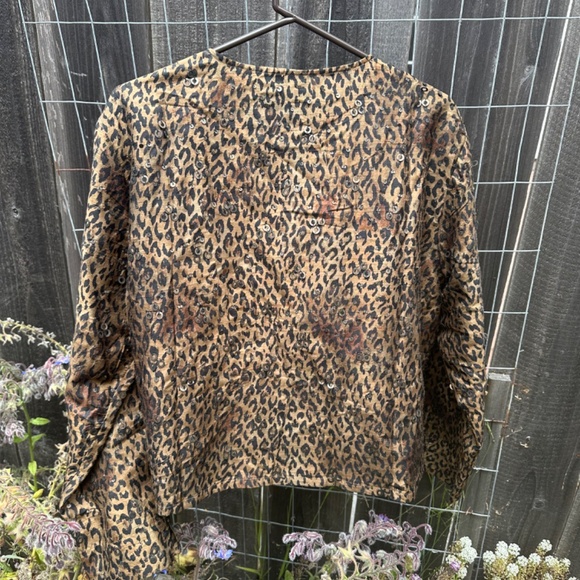Chico’s leopard print silk jacket - Picture 2 of 6